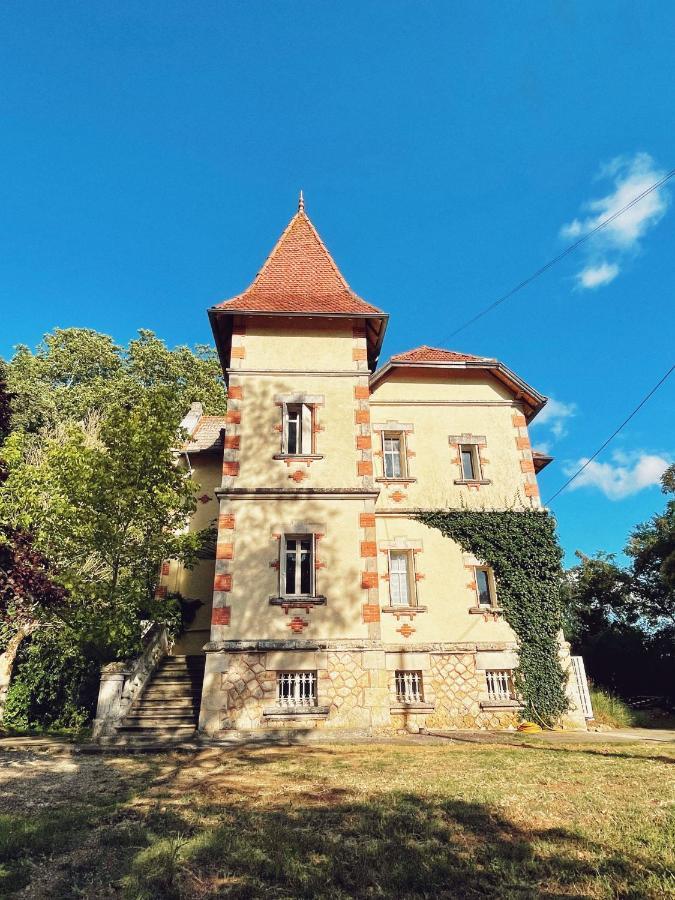 Petit Chateau Le Piot Bed & Breakfast Fleurance Екстериор снимка
